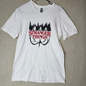 Stranger Things White Shirt Mens Size Medium Soft Material Riding Bikes